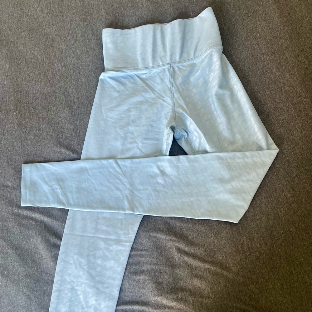 Carbon38 Sky Blue High-Waisted Leggings